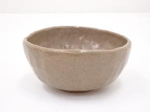 作家物　手捻茶碗